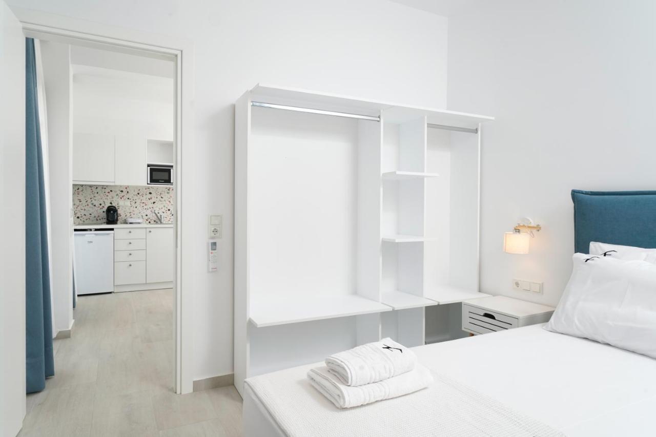 Filoxenia Luxury Apartments Потос Екстериор снимка