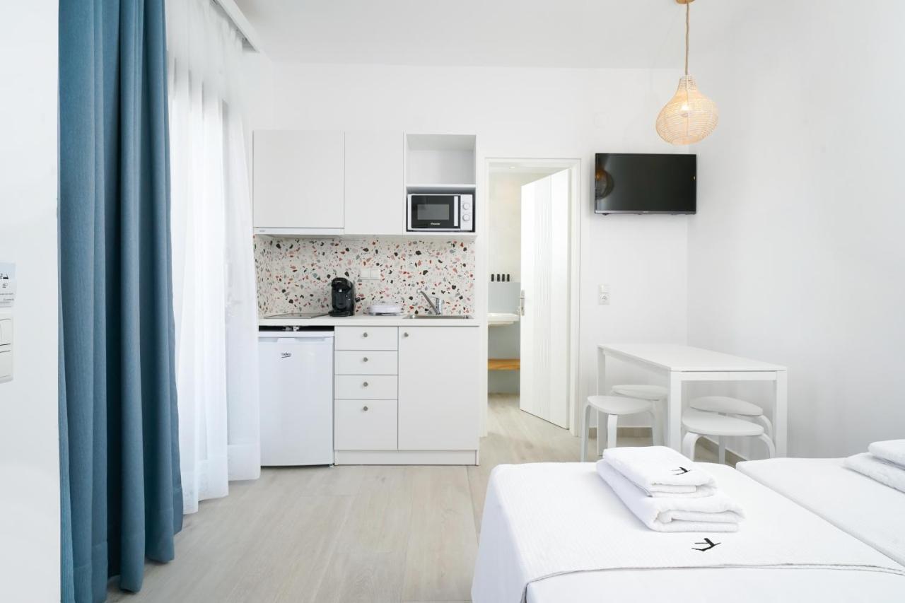Filoxenia Luxury Apartments Потос Екстериор снимка